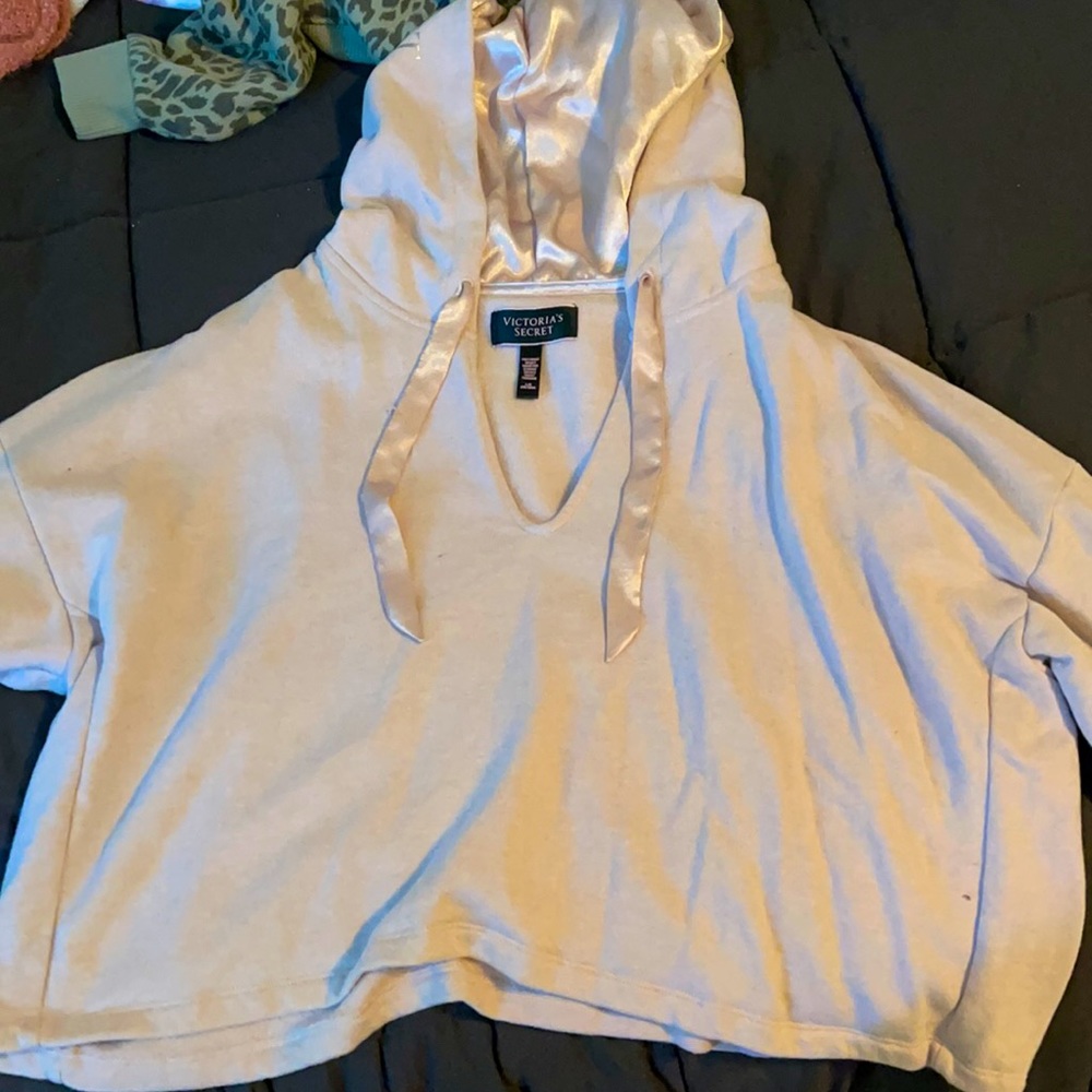 VS baby pink cropped sweatshirt size L
